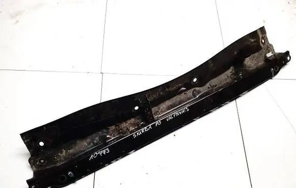 Mazda CX-30 Wiper trim 
