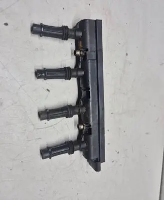 Opel Astra J High voltage ignition coil 19005362 55579072