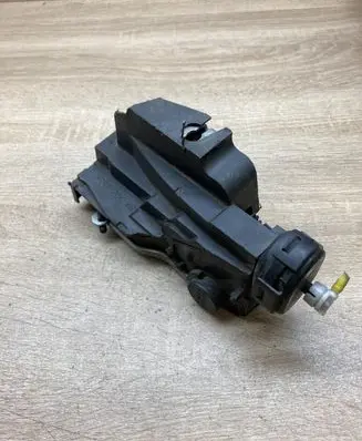 Mercedes-Benz A W168 Front door lock 1687230008