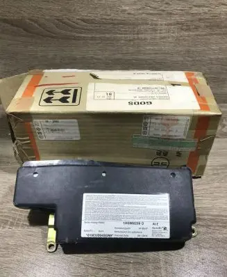 Volkswagen PASSAT B5 Passenger airbag 3b0880241b