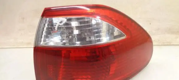 Mazda 626 Rear/tail lights