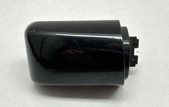 Chrysler Pacifica Front door handle cover 02221