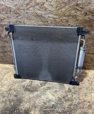Mitsubishi L200 Coolant radiator 92131A061A