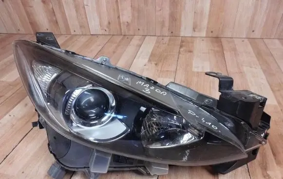 Mazda 3 III Headlight/headlamp BHR151030 B45A51030 W1334R