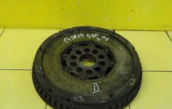 Volvo S60 Dual mass flywheel LUK
