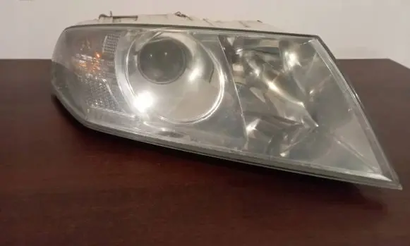 Skoda Octavia Mk2 (1Z) Headlight/headlamp