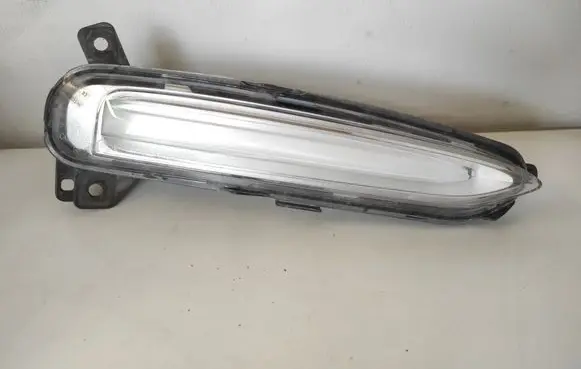 BMW i3 Front fog light 7471838
