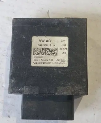 Skoda Octavia Mk3 (5E) Fuel injection pump control unit/module 5Q0906121N
