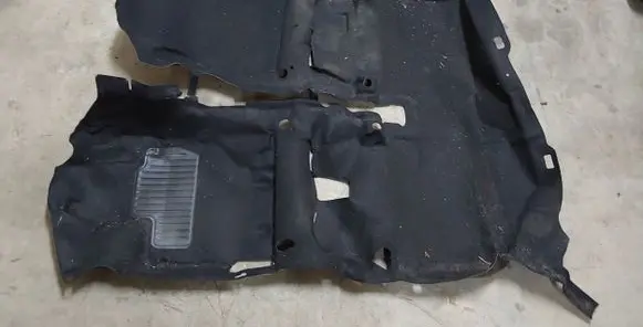 Toyota Yaris Interior carpet 585100D770