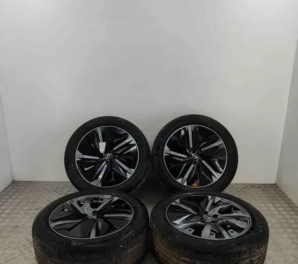 Nissan Qashqai J12 R19 alloy rim D03006UA3