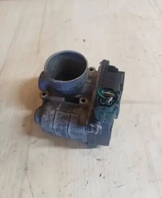 Nissan Almera Tino Throttle valve SERA57601 03828