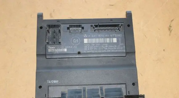Mercedes-Benz S W221 Seat control module A2218704987