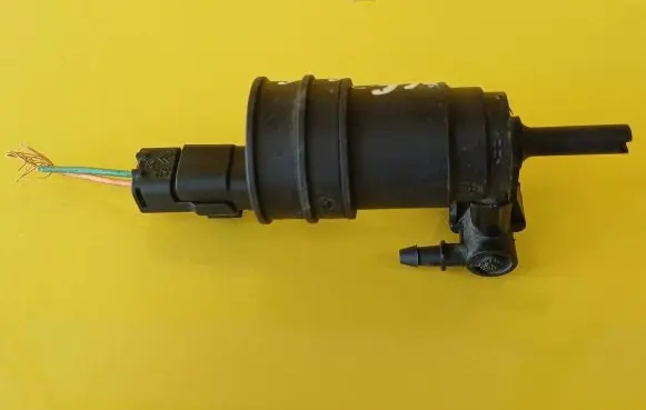 Renault Scenic I Windscreen/windshield washer pump 430702B
