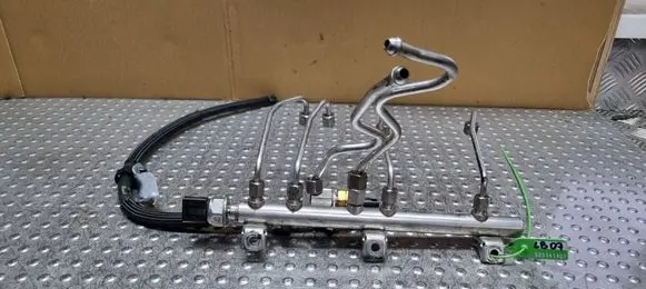 BMW 3 E90 E91 Fuel main line pipe 7562474