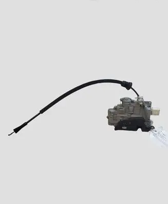 Volkswagen PASSAT B6 Front door lock 3C2837015A