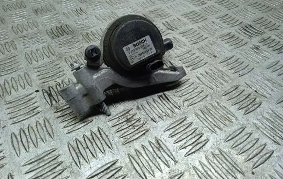 Mercedes-Benz GLC X253 C253 Electric auxiliary coolant/water pump 0005005400