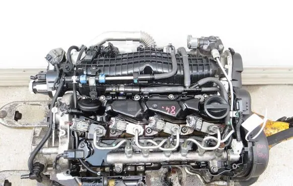 Volvo V40 Engine D4204T8