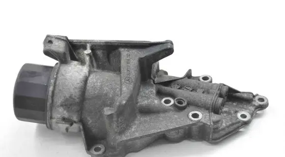 Mercedes-Benz ML W164 Oil filter cover A2721800210