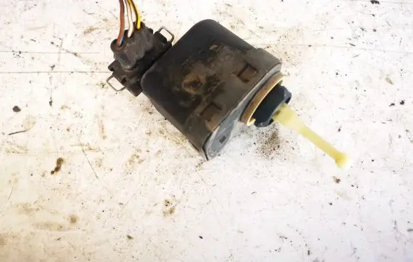 Audi A4 S4 B5 8D Headlight level adjustment motor 6k5941295