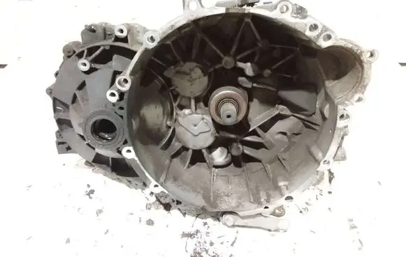 Volvo V70 Manual 5 speed gearbox 9482405 456R7002DC