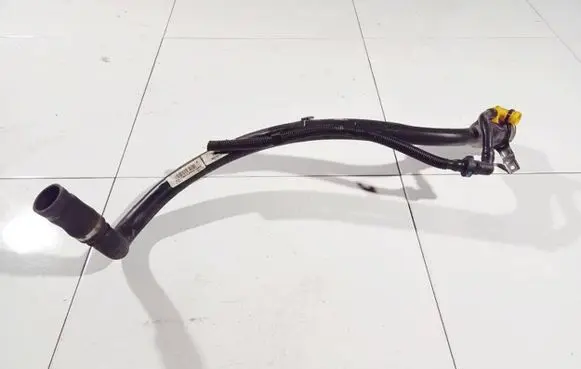 BMW X4 F26 Fuel tank filler neck pipe 7220693f25