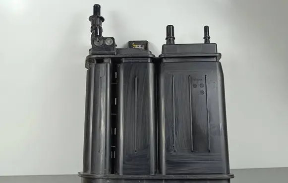KIA Sorento IV Active carbon filter fuel vapour canister P251 550A 0K4C