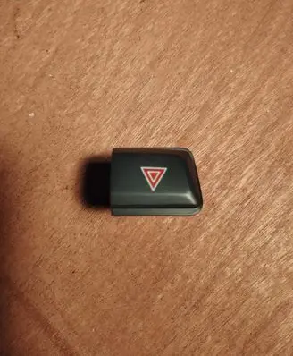Peugeot 208 Hazard light switch 96750916ZD
