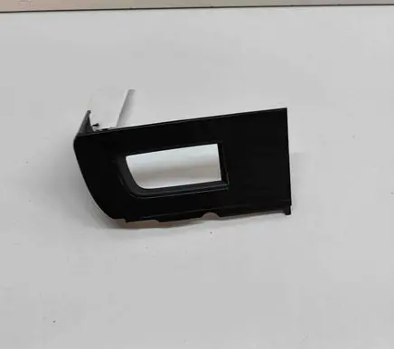 Dashboard glove box trim