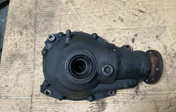 BMW X3 E83 Front differential 2005379 60640