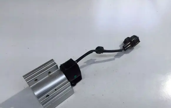 Nissan Leaf II (ZE1) Air conditioning (A/C) expansion valve 