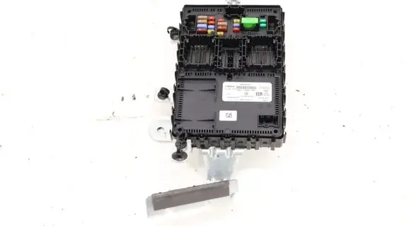 Ford Fiesta Other control units/modules HU5T-15604-ECR