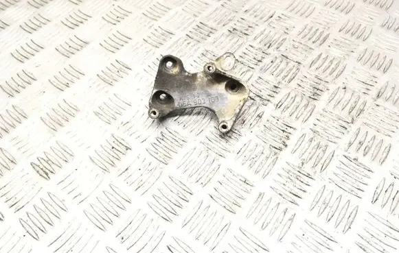 Audi A3 S3 8L Engine mounting bracket 06A903103
