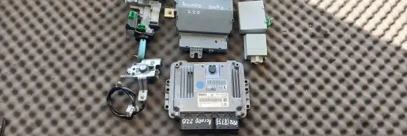 Engine ECU kit and lock set