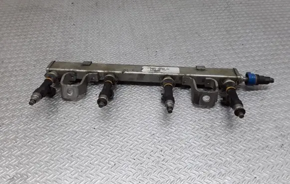 Mazda 5 Fuel injectors set 6M8G9D280AA 0280158103