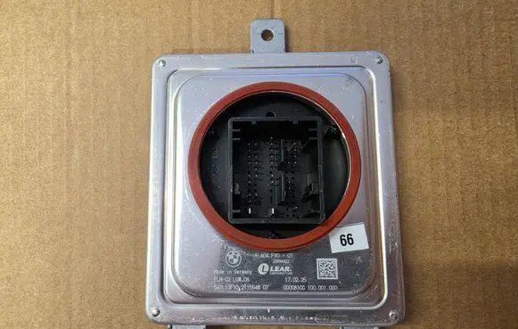 BMW X3 G01 Headlight ballast module Xenon 5A0AF9001