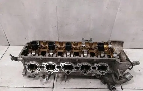 BMW 7 F01 F02 F03 F04 Engine head 11127833881