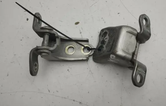 Front door hinge set