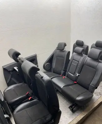 Chevrolet Captiva Seat set 