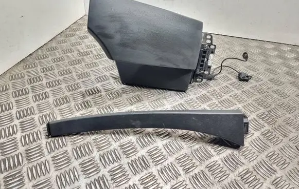 BMW 5 E60 E61 Armrest 7060019 7112283a 7060717