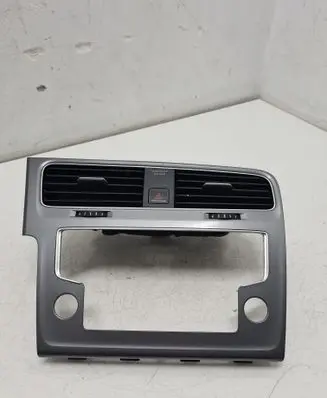 Dash center air vent grill