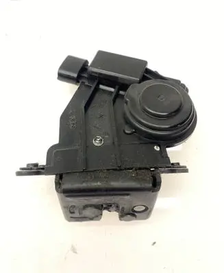 Toyota Prius+ (ZVW40) Loading door lock 