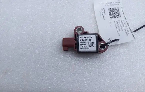 Volvo V50 Airbag deployment crash/impact sensor 30737138