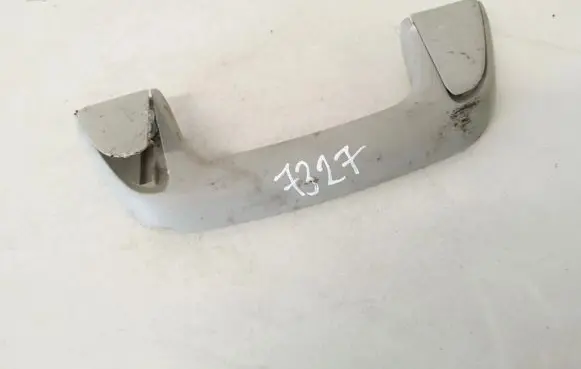Toyota Hilux (AN120, AN130) Front interior roof grab handle