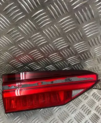 Audi A6 S6 C8 4K Tailgate rear/tail lights 4K5945075
