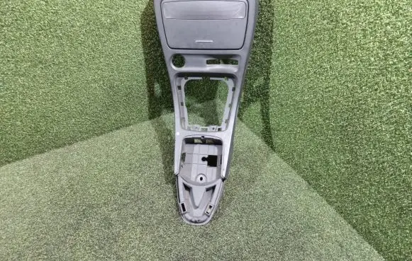 Renault Espace - Grand espace IV Center console 8200531087 FE12777J 4140340