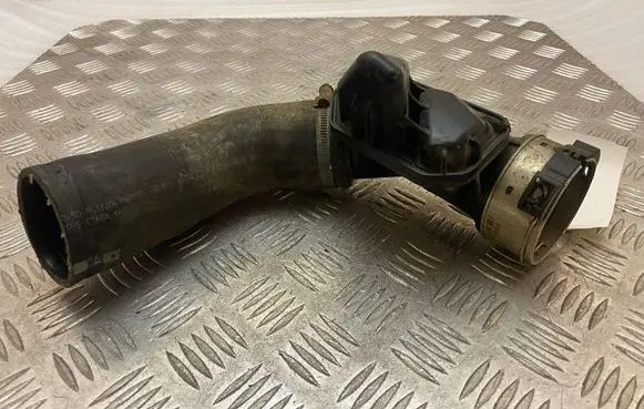 Volvo XC60 Intercooler hose/pipe 31422061