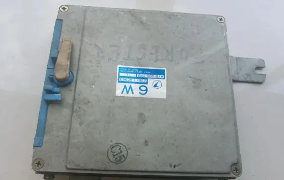Subaru Forester SF Engine control unit/module 22611AC980 AI8-000DP2