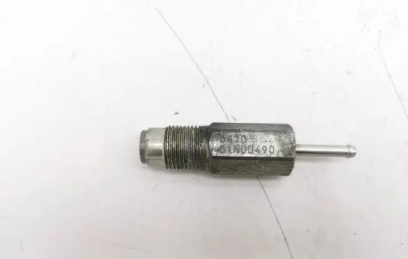 Mazda CX-7 Fuel pressure regulator 0470 01N00490