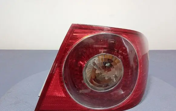 Chevrolet Epica Rear/tail lights