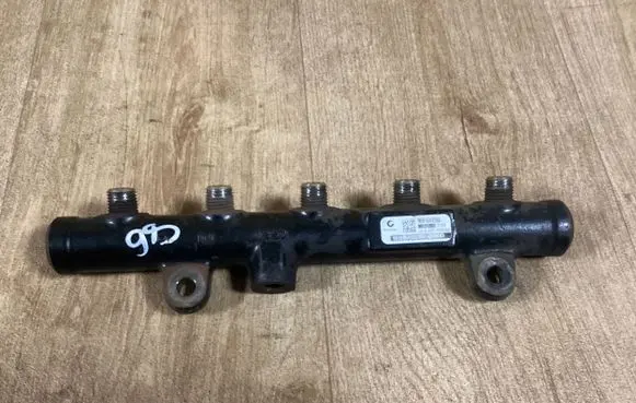Ford Mondeo MK IV Fuel main line pipe 9681649580 2091680412